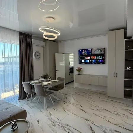Luxury In Almar Mamaia Nord *